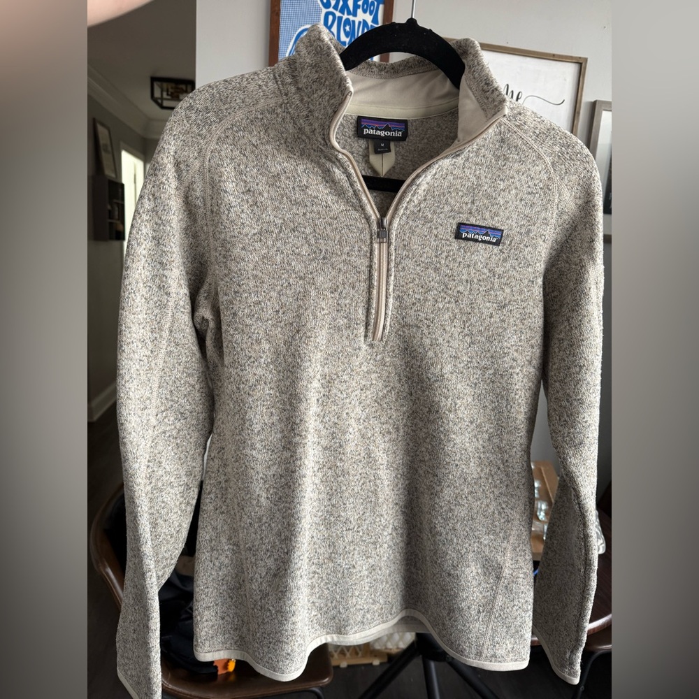 Patagonia Women’s Gray Quarter zip